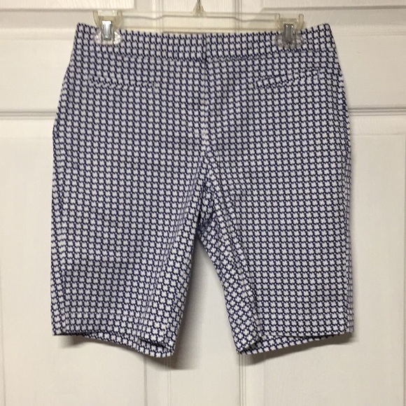 Lands' End Pants - •Land’s End• Geometric Shorts